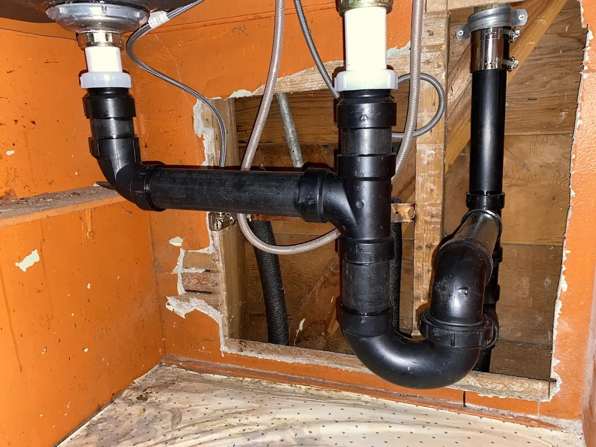 Professional Pipe Bursting equipment and tools on the job in Dexter